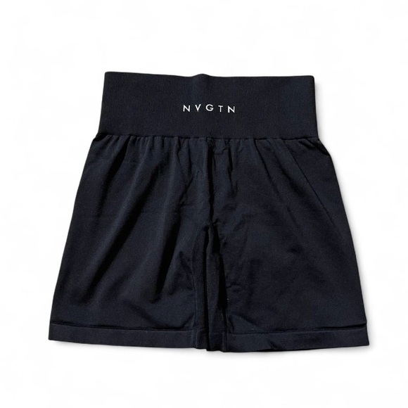 NVGTN Solid Seamless Black Biker Shorts - Picture 4 of 8